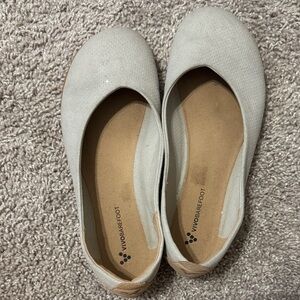 Vivobarefoot Women's Light Gray Flats